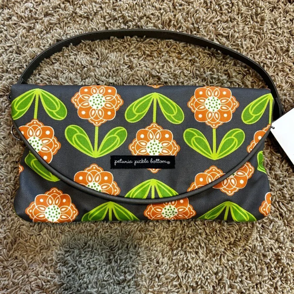 NWT Petunia Pickle Bottom Change It Up Diaper Bag Clutch in Santiago Sunset